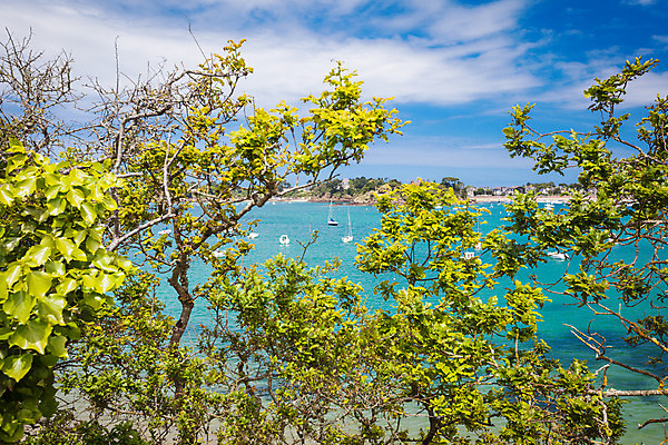 포토 JPG 해외이미지 유럽 바다 여행 자연 하늘 파노라마 풍경 사람없음 야외 물 여름 파란색 빛 우주 프랑스 흰색 만 내추럴 해외202004 해외포토 자연요소 계절 나라 컬러 촬영기법 생태계 파일형식 이미지허브