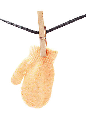 포토 JPG 해외이미지 계절 분홍색 무지개 따뜻함 사람없음 빨간색 파란색 컬러풀 보라색 줄무늬 회색 두개 뜨거움 니트 짜임 양모 핸드메이드 해외202004 손모아장갑 해외포토 자연요소 컬러 장갑 상의 2 무늬 직물 파일형식 이미지허브