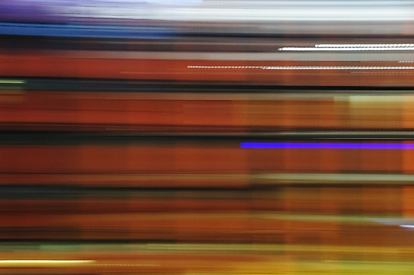 포토 JPG 해외이미지 디자인 선 여행 백그라운드 패턴 모션 추상 미래 거리 미술 사람없음 빨간색 파란색 빛 어둠 황혼 줄무늬 새벽 활발 운전 흰색 도시 시간 야간 저녁 소프트포커스 방향 속도 분열 빛망울 블러 소멸 해외202004 해외포토 자연요소 컬러 컨셉 무늬 문화예술 촬영기법 일몰 파일형식 이미지허브