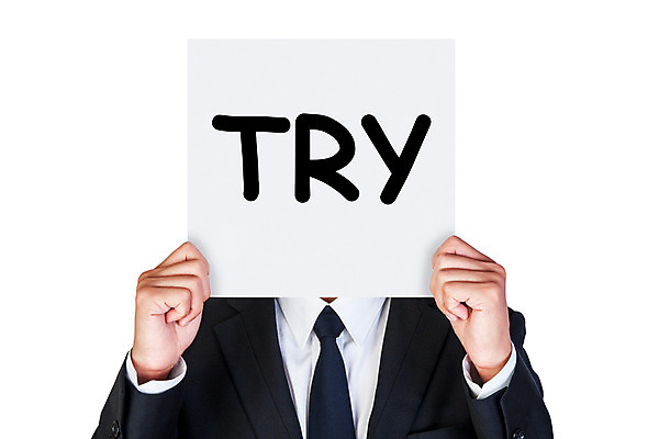 포토 JPG 해외이미지 종이 컨셉 비즈니스 통신 성공 말하기 사람 성인 사람없음 도전 마음 표현 잡기 비즈니스맨 메시지 흰배경 경영자 쇼 노력 문제 고립 해외202004 해외포토 남자 백그라운드 모션 흰색 직장인 리더 파일형식 이미지허브