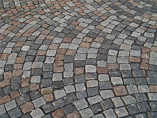 포토 JPG 해외이미지 모양 외관 도로 백그라운드 패턴 포장 건축양식 표면 추상 벽돌 거리 바닥 사람없음 야외 건물 세트 블록 회색 조약돌 도시 거친 보행자 플랫 타일 질감 정사각형 시멘트 장면 땅바닥 줄서기 효과 해외202004 해외포토 도형 건축물 건축 길 컬러 무늬 교통시설 모션 돌_바위 파일형식 이미지허브