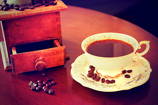 포토 JPG 해외이미지 전통 아시아 문화 커피 음료 백그라운드 컨셉 탁자 아침 콩 손잡이 사람없음 목재 장식 컵 갈색 상점 검은색 어둠 거품 카페 장비 수확 아침식사 냄비 굽기 컵받침 유기농 청동 에스프레소 내추럴 방앗간 단절 라떼 소셜네트워크 순간 옛날 카페인 핸드메이드 해외202004 튀르키예 해외포토 주간 나무 식기 웰빙 나라 컬러 가구 농업 재료 곡류 식사 솥 구이 받침대 파일형식 이미지허브