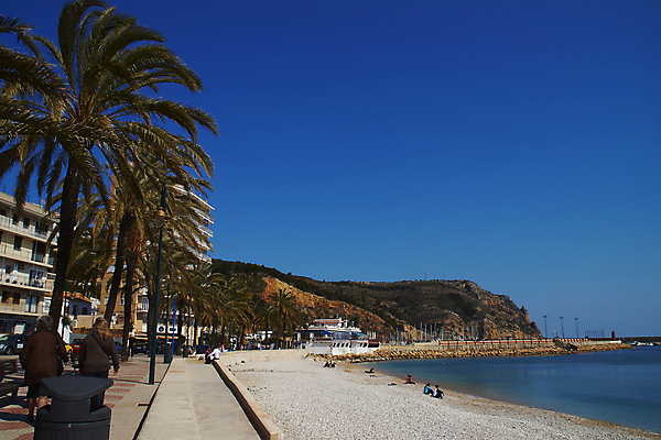 포토 JPG 해외이미지 유럽 섬 여행 요트 사람없음 물 파란색 여행객 항구 수영 프랑스 보트 고급 지중해 그리스 포트 그리스인 해외202004 해외포토 자연요소 서양인 나라 바다 컬러 컨셉 배_교통 교통시설 사람 수상스포츠 파일형식 이미지허브
