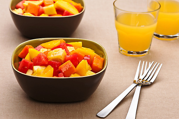 포토 JPG 해외이미지 접시 계절 음식 백그라운드 과일 자연 디저트 수박 건강 씨앗 사람없음 빨간색 컬러풀 노란색 식사 샐러드 흰색 신선 원형 사발 달콤 맛 아침식사 멜론 자르기 큐브 파인애플 유기농 슬라이스 심플 망고 내추럴 점심식사 고립 섞기 파파야 해외202004 해외포토 도형 식물 식기 웰빙 컬러 컨셉 모션 사기그릇 열대과일 생태계 파일형식 이미지허브