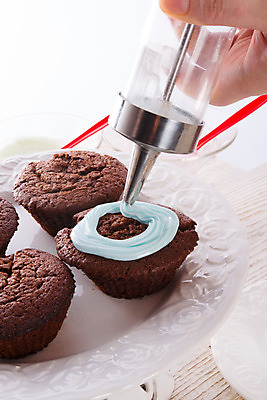 포토 JPG 해외이미지 1 꽃 어린이 음식 분홍색 백그라운드 크리스마스 겨울 다이어트 디저트 주택 요정 사람없음 장식 컵 초록색 파란색 컬러풀 갈색 파티 케이크 초콜릿 얼음 축제 희망 소용돌이 흰색 축하 대접 생일 달콤 설탕 컵케이크 굽기 뿌리기 크림 오브젝트 싱글 버터 고립 반투명 해로움 프로스팅 해외202004 해외포토 자연요소 식물 식기 계절 기념일 감정 컬러 컨셉 모션 건강 사람 이벤트 건물 회오리 맛 구이 제빵 파일형식 이미지허브