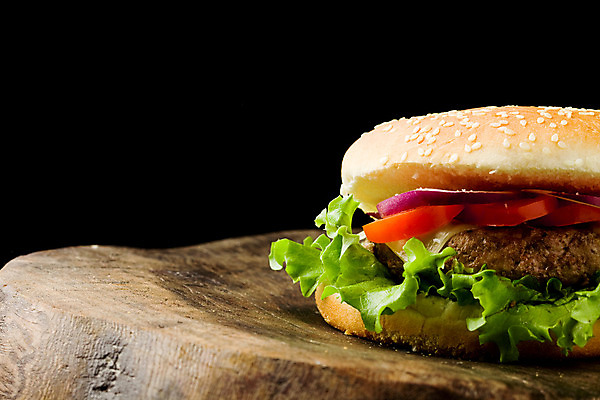 포토 JPG 해외이미지 빵 토마토 탁자 씨앗 사람없음 목재 햄버거 미트볼 케첩 칼로리 고립 살사댄스 해외202004 해외포토 나무 식물 음식 가구 채소 재료 패스트푸드 춤 소스_음식 파일형식 이미지허브