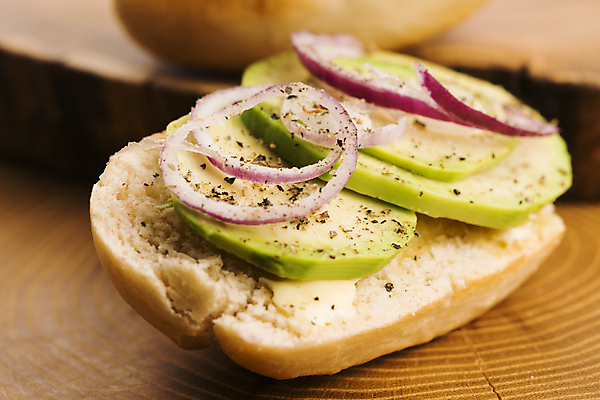 포토 JPG 해외이미지 음식 잎 채소 재료 양파 샌드위치 건강 마늘 육류 사람없음 빨간색 초록색 갈색 이탈리아 먹기 허브 상쾌 소금 후추 버터 아보카도 점심식사 번 해외202004 해외포토 식물 감정 유럽 빵 컬러 과일 식재료 모션 식사 향신료 파일형식 이미지허브