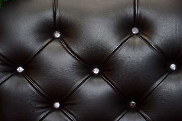 포토 JPG 해외이미지 디자인 백그라운드 사람없음 소파 검은색 고급 가죽 질감 해외202004 해외포토 컬러 컨셉 의자 파일형식 이미지허브