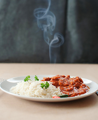 포토 JPG 해외이미지 접시 빵 밥 요리 사람없음 식사 저녁식사 치킨 뜨거움 수증기 인도인 향신료 매움 테이크아웃 카레 점심식사 마살라 해외202004 해외포토 외국인 식기 음식 동양인 맛 닭고기요리 향미료 파일형식 이미지허브