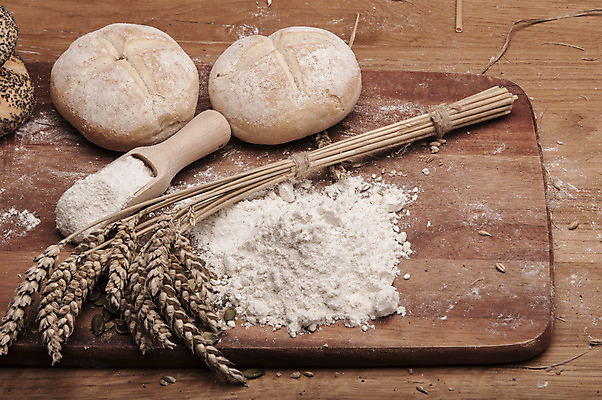 포토 JPG 해외이미지 식물 구름 전통 음식 빵 조각 백그라운드 다이어트 채소 과일 자연 탁자 하늘 아침 치즈 건조 파스타 건강 옥수수 씨앗 사람없음 목재 파란색 빛 갈색 주방 식사 빵집 맛 아침식사 상품 굽기 향수 준비 유기농 심플 밀가루 꿀 덩어리 작살 호밀 귀리 해외202004 해외포토 주간 자연요소 나무 웰빙 컬러 가구 컨셉 재료 유제품 곡류 서양음식 상점 화장품 가루 구이 생태계 파일형식 이미지허브