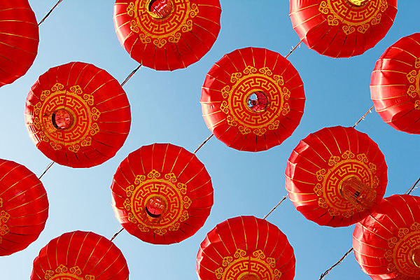 포토 JPG 해외이미지 전통 계절 행복 아시아 종이 문화 크리스마스 불교 태국 불 휴가 매달리기 미술 동양인 사람없음 목재 장식 빨간색 컬러풀 노란색 맑음 검은색 축제 중국 장비 등불 램프 축하 최고 사찰 화려 행운 원주민 연도 사인 신성 풍선 북쪽 동쪽 옛날 해외202004 해외포토 자연요소 나무 기념일 감정 나라 종교 컬러 컨셉 재료 종교건축 모션 날씨 문화예술 조명 인종 아프리카인 방향 파일형식 이미지허브