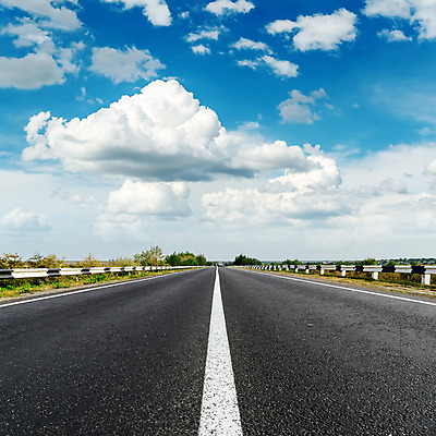 포토 JPG 해외이미지 구름 도로 선 여행 백그라운드 이동 밭 교통시설 모션 자연 하늘 풍경 사람없음 야외 옆모습 여름 파란색 빛 햇빛 맑음 운전 자유 시골 고속도로 아스팔트 방향 언덕 속도 장면 길가 방법 수평선 해외202004 해외포토 자연요소 계절 길 뷰포인트 컬러 교통 컨셉 농업 날씨 태양 시설 생태계 파일형식 이미지허브