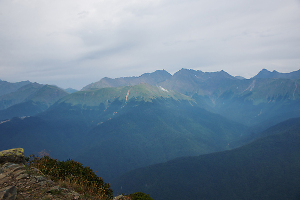 포토 JPG 해외이미지 식물 백인 구름 유럽 여행 백그라운드 자연 하늘 산 파노라마 종류 풍경 경사 사람없음 봄 정상 시원함 언덕 산등성이 파일 빙하 러시아 암초 안심 내추럴 루트 선로 해외202004 해외포토 자연요소 서양인 계절 나라 촬영기법 육류 생태계 파일형식 이미지허브