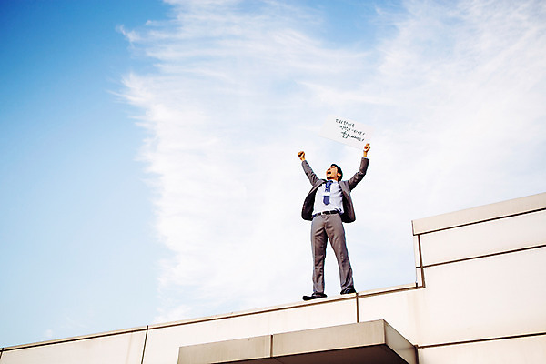 포토 JPG 주간 전신 남자 여유 응원 하늘 휴식 한명 서기 들기 정장 성인 야외 앞모습 30대 손들기 만세 한국인 표어 직장인 비즈니스맨 자신감 옥상 상쾌 격려 사원증 위로 성인남자한명만 장년남자한명만 국내포토 자연요소 직업 1 옷 감정 뷰포인트 컨셉 비즈니스 모션 사람 동양인 장년 남자한명만 성인남자만 장년남자만 파일형식