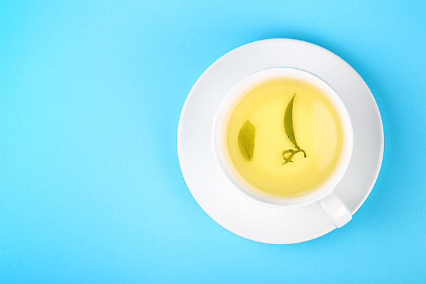 포토 JPG 해외이미지 종이 음료 백그라운드 잎 건강 사람없음 컵 초록색 파란색 노란색 우주 흰색 뜨거움 닫기 정상 허브 가득함 컵받침 각도 내추럴 우롱차 파스텔톤 해외202004 해외포토 식물 식기 컬러 모션 차_음료 받침대 파일형식 이미지허브