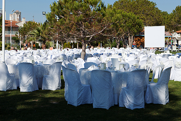 포토 JPG 해외이미지 식기 접시 포크 탁자 호텔 주방용품 이벤트 사람없음 야외 세트 금속 요식업 식당 식사 저녁식사 카페 식탁보 흰색 기구 직물 기다림 고급 우아함 은색 배열 먹기 오브젝트 냅킨 설정 점심식사 복원 철강 해외202004 해외포토 산업 컬러 가구 생활용품 컨셉 모션 재질 숙소 상점 파일형식 이미지허브