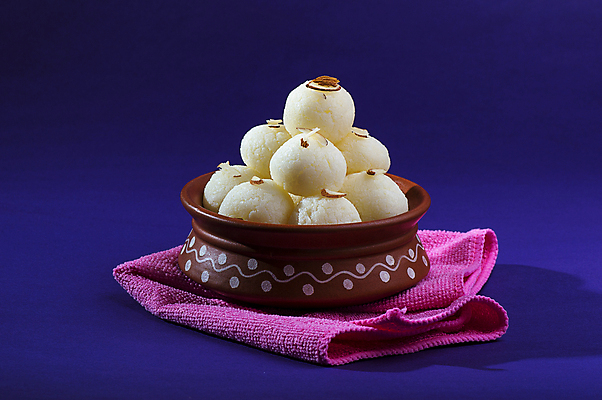 포토 JPG 해외이미지 디저트 사람없음 도자기 원형 사기그릇 냅킨 인도음식 해외포토 도형 그릇 음식 동양음식 파일형식 이미지허브