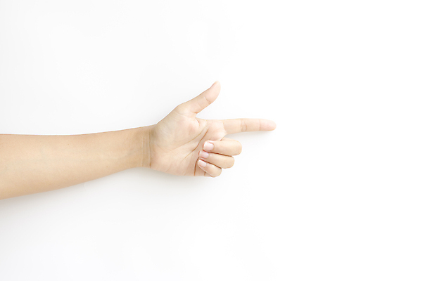 포토 JPG 해외이미지 손 실내 손짓 신체부위 가리킴 해외202004 해외포토 모션 사람 내부 파일형식 이미지허브