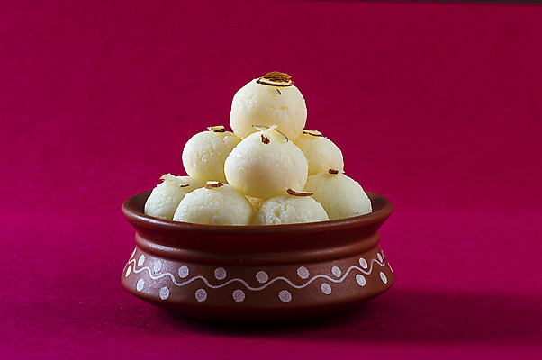 포토 JPG 해외이미지 디저트 사람없음 도자기 원형 사기그릇 인도음식 해외포토 도형 그릇 음식 동양음식 파일형식 이미지허브