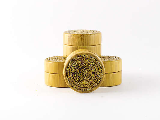 포토 JPG 해외이미지 편집 여자 얼굴 컨셉 신체 일러스트 포장 자연 아이디어 건강 사람없음 청춘 태양 약 스파 화장품 공백 흰색 항아리 컨테이너 약국 세제 피부 크림 순수 레이아웃 상업 심플 로션 팩 고립 돌봄 수분크림 업그레이드 위생관리 카피스페이스 해외202004 해외포토 자연요소 산업 컬러 의학 모션 관리 사람 신체부위 뷰티 도자기 생태계 파일형식 이미지허브