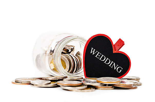 포토 JPG 해외이미지 교육 컨셉 돈 유리 주택 건강 사람없음 목재 빨간색 금융 경제 라벨 금속 동전 저축 흰색 하트 항아리 변화 재산 황금 끝 컨테이너 은퇴 오브젝트 투자 상업 이익 말레이시아 월급 고립 돌봄 세금 수입 연금 자금 수수료 해외202004 해외포토 모양 나무 산업 아시아 컬러 비즈니스 재료 모션 재질 프레임 건물 도자기 요금 파일형식 이미지허브