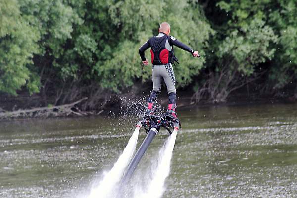 포토 JPG 해외이미지 나무 라이프스타일 호수 스포츠 파도 바다 포즈 백그라운드 휴가 스키 새로움 사람 사람없음 야외 물 강 점프 힘 보트 떨어짐 숲 묘기 속도 쇼 분무기 제트기 보여주기 해외202004 해외포토 자연요소 식물 컨셉 배_교통 모션 겨울스포츠 비행기 생활 파일형식 이미지허브