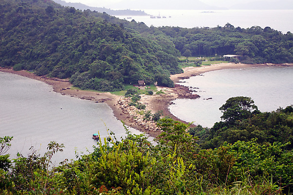 포토 JPG 해외이미지 식물 구름 모래 파도 바다 섬 여행 자연 하늘 휴가 산 따뜻함 풍경 사람없음 야외 초록색 물 파란색 모래사장 태양 반사 중국 황혼 흰색 만 바 서핑 휴양지 화산 암초 북쪽 타운 멸종 홍콩 인공 많음 해외202004 해외포토 자연요소 아시아 컬러 컨셉 일몰 장소 수상스포츠 도시 방향 생태계 파일형식 이미지허브
