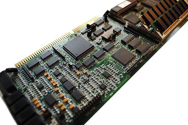 포토 JPG 해외이미지 부분 실내 사람없음 가로 컴퓨터 신용카드 닫기 인쇄 철 라디오 순환 전자 통조림 관리자 복잡 용량 프로세서 해외202004 해외포토 컨셉 모션 내부 금융 전자제품 파일형식 이미지허브