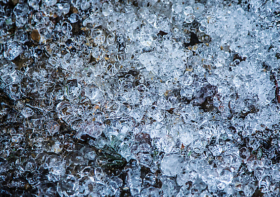포토 JPG 해외이미지 주간 나무 여행 모션 자연 독일 풍경 사람없음 야외 물 강 환경 얼음 폭포 젖음 바위 시간 개울 중앙 숲 작음 땅 순수 지역 북쪽 내추럴 해외202004 해외포토 자연요소 식물 유럽 컨셉 돌_바위 크기 방향 생태계 파일형식 이미지허브