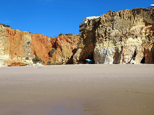 포토 JPG 해외이미지 모래 파도 바다 여행 자연 휴가 휴식 풍경 사람없음 물 여름 파란색 태양 맑음 절벽 달력 껍질 동굴 황금 포르투갈 부식 해군 암초 해외202004 해외포토 자연요소 계절 유럽 컬러 컨셉 날씨 군대 생태계 파일형식 이미지허브