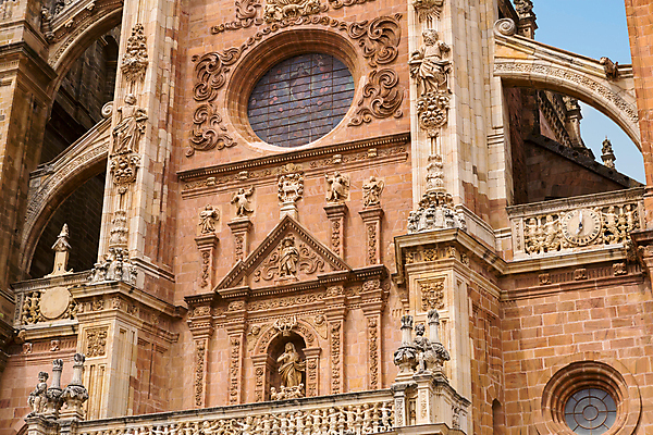 포토 JPG 해외이미지 유럽 종교 여행 건축양식 사람없음 성당 교회 탑 역사 스페인 성자 도심 묘사 천연기념물 방법 순례자 스페인어 옛날 해외202004 해외포토 건축물 건축 나라 종교건축 도시 파일형식 이미지허브