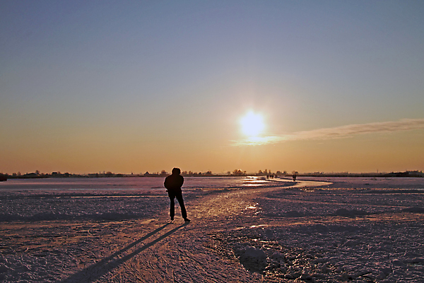 포토 JPG 해외이미지 전통 호수 스포츠 겨울 자연 사람없음 야외 얼음 황혼 일몰 새벽 추위 시골 네덜란드 해외202004 해외포토 자연요소 계절 유럽 노을 생태계 파일형식 이미지허브