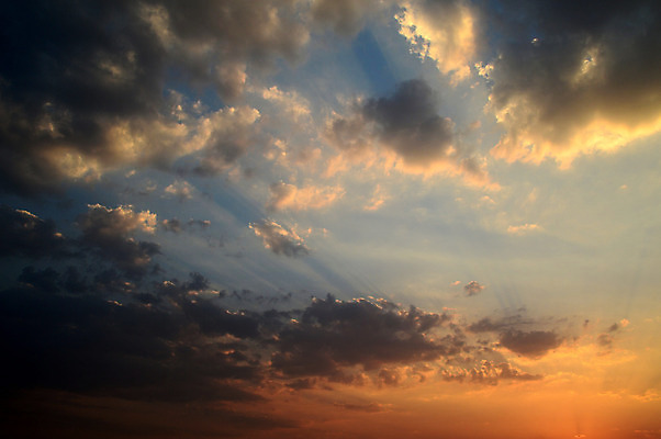 포토 JPG 해외이미지 구름 여행 백그라운드 패턴 오렌지 자연 하늘 날씨 추상 풍경 사람없음 야외 빨간색 여름 파란색 빛 햇빛 태양 노란색 평화 우주 일출 환경 맑음 어둠 황혼 일몰 봄 새벽 분위기 야간 저녁 천국 솜털 광 폭풍우 수평선 해외202004 해외포토 자연요소 계절 컬러 컨셉 무늬 과일 노을 비_날씨 자연재해 생태계 파일형식 이미지허브