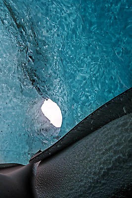 포토 JPG 해외이미지 계절 여행 겨울 자연 추상 실내 아이슬란드 풍경 사람없음 물 파란색 빛 냉동 얼음 추위 흰색 동굴 크리스탈 북극 순수 질감 빙하 남쪽 내추럴 해외202004 해외포토 자연요소 유럽 컬러 컨셉 무늬 내부 광석 극지방 방향 생태계 파일형식 이미지허브