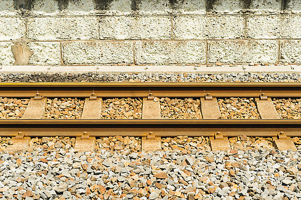 포토 JPG 해외이미지 도로 길 선 벽 여행 이동 컨셉 교통시설 사람없음 금속 기차 수확 역 속도 승객 일반 방법 선로 옛날 해외202004 해외포토 육상교통 교통 농업 재질 대중교통 시설 파일형식 이미지허브