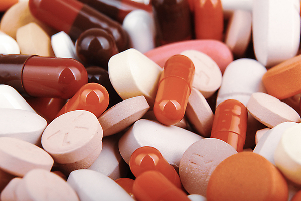 포토 JPG 해외이미지 백그라운드 컨셉 건강 병원 사람없음 치료 알약 약 고통 독약 닫기 질병 약국 만들기 처방 중독 조제 돌봄 심장병 진통제 치료제 헬프 항생제 해외202004 해외포토 감정 의학 모션 도움 파일형식 이미지허브