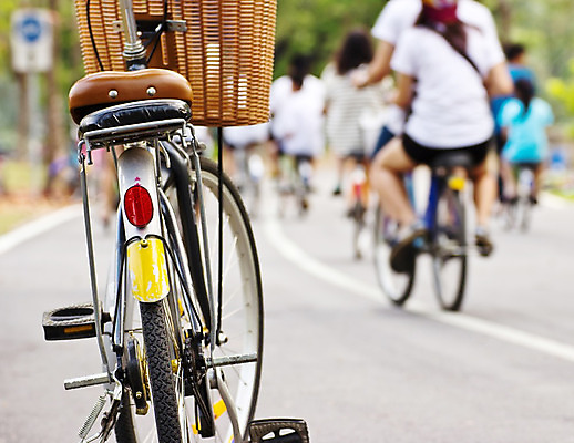 포토 JPG 해외이미지 공원 스포츠 휴식 거리 건강 사람 사람없음 야외 운동 금속 정원 자전거 그룹 승차 사이클링 일반 해외202004 해외포토 공공시설 컨셉 모션 재질 바이크 육상스포츠 파일형식 이미지허브