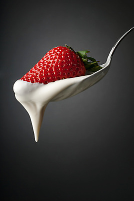 포토 JPG 해외이미지 딸기 사람없음 숟가락 흐름 달콤 크림 해외202004 해외포토 컨셉 과일 수저 맛 파일형식 이미지허브