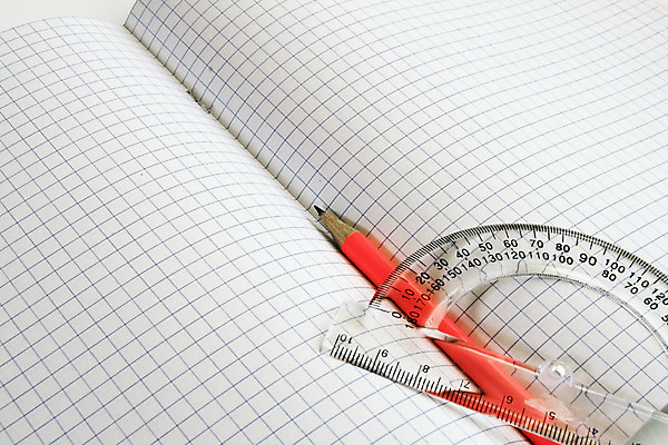 포토 JPG 해외이미지 교육 컨셉 학교 문구용품 종류 미술 사람없음 목재 컬러풀 연필 공책 그리기 그룹 그림 각도 줄서기 팁 많음 강조 정확 해외202004 해외포토 나무 컬러 재료 모션 문화예술 학용품 필기구 오브젝트 파일형식 이미지허브