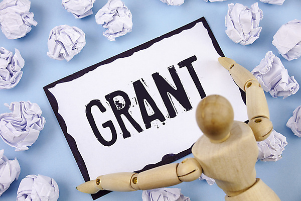 포토 JPG 해외이미지 직업 학생 교육 돈 회사 비즈니스 학교 수업 미래 사람없음 금융 경제 스터디 믿음 저축 도움 어플리케이션 계획 대학교 투자 대출 기부금 승인 자금 정부 지원 학자 헬프 장학금 해외202004 해외포토 감정 컨셉 학습 재산 기부 파일형식 지원금 이미지허브