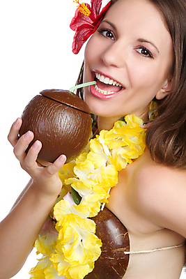 포토 JPG 해외이미지 백인 여자 꽃 행복 문화 얼굴 음료 갈색머리 한명 웃음 사람 20대 성인 컵 노란색 마주보기 화환 기쁨 잡기 코코넛 밀짚 이국적 하와이인 히비스커스 알로하 해외202004 해외포토 서양인 외국인 식물 1 헤어스타일 식기 감정 컬러 과일 모션 표정 청년 신체부위 인사 짚 파일형식 이미지허브