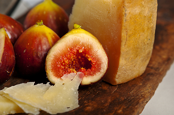 포토 JPG 해외이미지 과일 단면 사람없음 슬라이스 무화과 페코리노 해외202004 해외포토 치즈 파일형식 이미지허브