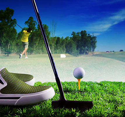 포토 JPG 해외이미지 스포츠 신발 밭 골프 공 놀이 사람없음 경쟁 운전 강의 그네 시작 골프티 때리기 토너먼트 퍼터 해외202004 해외포토 컨셉 농업 모션 골프용품 구기 파일형식 이미지허브