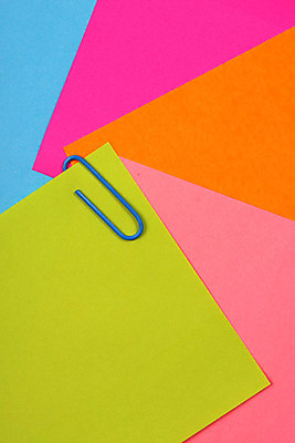 포토 JPG 해외이미지 교육 종이 선 백그라운드 비즈니스 학교 문구용품 사람없음 책 사무실 쪽지 흰색 메시지 편지 편지지 문서 페이지 공지사항 시트 패드 어려움 조언 해외202004 해외포토 컬러 오브젝트 파일형식 이미지허브