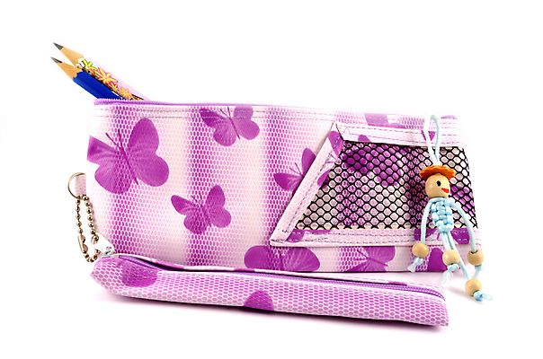 포토 JPG 해외이미지 나비 학교 사람없음 장난감 연필 그물 조직 제비꽃 오브젝트 고립 해외202004 해외포토 교육 꽃 곤충 학용품 필기구 파일형식 이미지허브