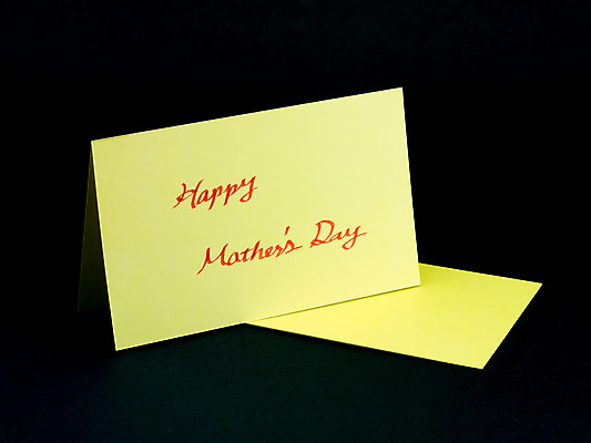 포토 JPG 해외이미지 디자인 여자 기념일 꽃 행복 종이 어린이 분홍색 백그라운드 텍스트 가족 엄마 휴가 기념 선물 사랑 미술 이벤트 사람없음 초록색 파란색 노란색 흰색 하트 축하 인사 신용카드 메시지 달콤 엽서 초대 특별함 해외202004 해외포토 모양 식물 감정 컬러 컨셉 관계 문화예술 사람 금융 예절 맛 편지 파일형식 이미지허브