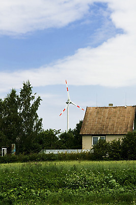 포토 JPG 해외이미지 유럽 밭 하늘 바람 사람없음 파란색 마을 환경 힘 일몰 풍차 발전기 에너지 흰색 방앗간 생태학 해외202004 해외포토 자연요소 교육 나라 컬러 농업 날씨 노을 발전소 파일형식 이미지허브
