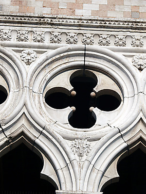 포토 JPG 해외이미지 전통 디자인 외관 여행 패턴 건축양식 주택 미술 사람없음 야외 장식 화려 클래식 중앙 이슬람교 심볼 묘사 질감 베네치아 모자이크 강렬 고딕 르네상스 스타일 해외202004 해외포토 건축 종교 컨셉 무늬 문화예술 건물 이탈리아 파일형식 이미지허브