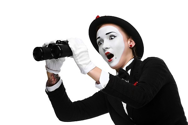 포토 JPG 해외이미지 백인 캐릭터 응시 여자 행복 감정 얼굴 컨셉 휴가 한명 성인 검은색 놀람 쌍안경 기쁨 연주자 광대 흰색 축하 표현 인사 비즈니스우먼 유머 서커스 마임 코믹 발견 고립 해외202004 해외포토 서양인 1 시선 컬러 비즈니스 표정 사람 신체부위 망원경 음악가 예절 직장인 파일형식 이미지허브