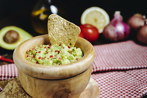 포토 JPG 해외이미지 전통 접시 음식 백그라운드 다이어트 토마토 채소 고추 탁자 양파 멕시코 건강 옥수수 요리 사람없음 목재 초록색 컬러풀 식사 시골 신선 사발 맛 유기농 매움 날것 아보카도 점심식사 과카몰리 살사댄스 채식주의자 핸드메이드 비건 해외202004 해외포토 나무 식기 웰빙 컬러 가구 컨셉 북아메리카 과일 재료 곡류 춤 사기그릇 소스_음식 채식 파일형식 이미지허브